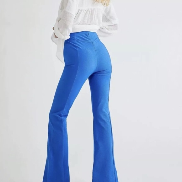 Free People Real Deal Slit Flare Pants Bell Bottom High Waisted Blue. Size XS - Picture 7 of 13